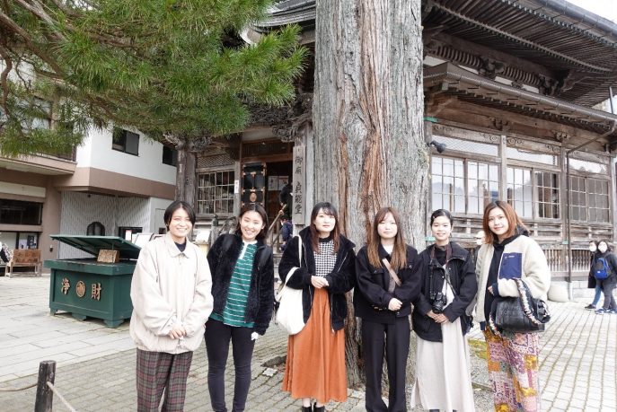 定義如来西方寺貞能堂にて