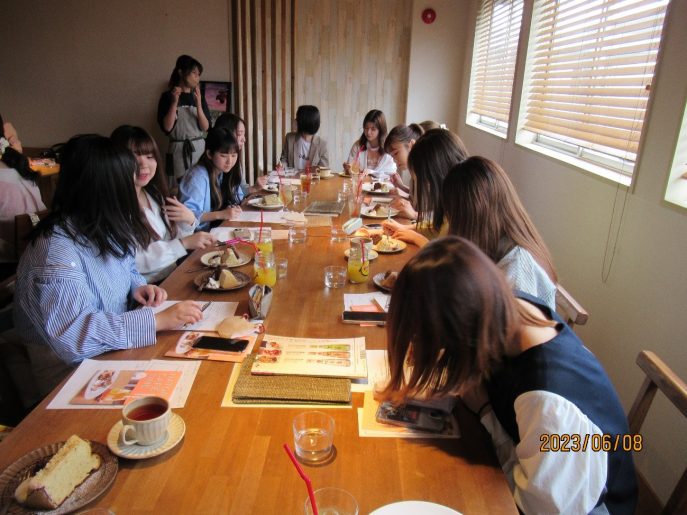 photo1