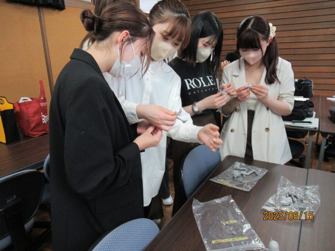 photo2