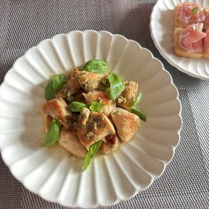 07 - イタリアナポリの朝ごはん｢ポッロ・アイ・カッペリ｣