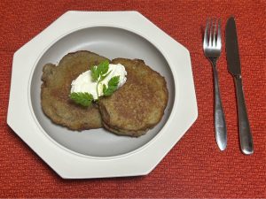 16 - ベラルーシの朝ごはん「ドラニキ」
